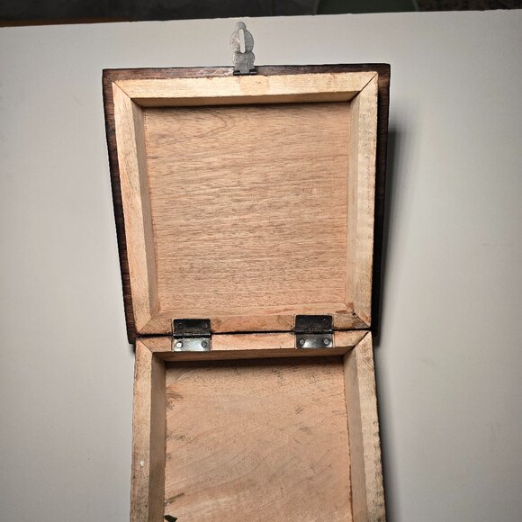 Carved Wood Elephant Box 7 x 7 - New - Picture 4 of 14